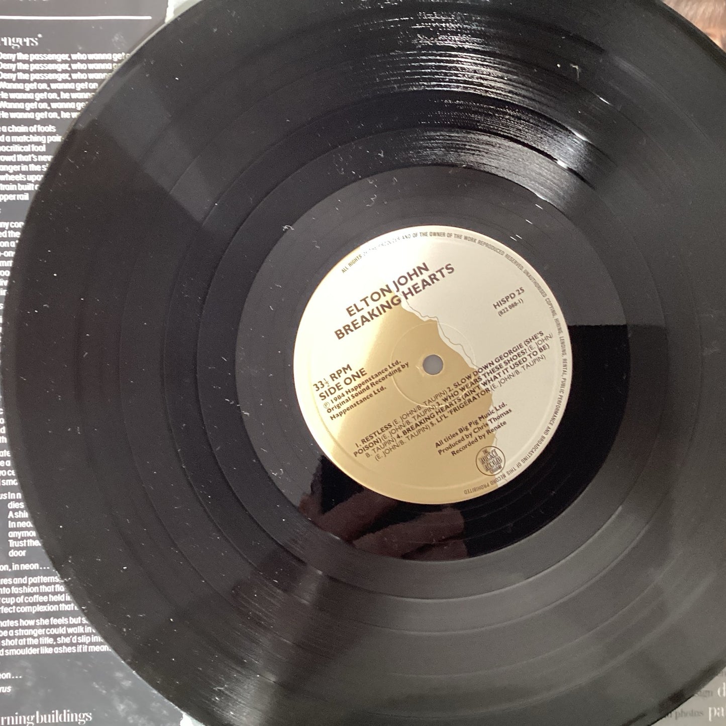 Elton John - Breaking Hearts